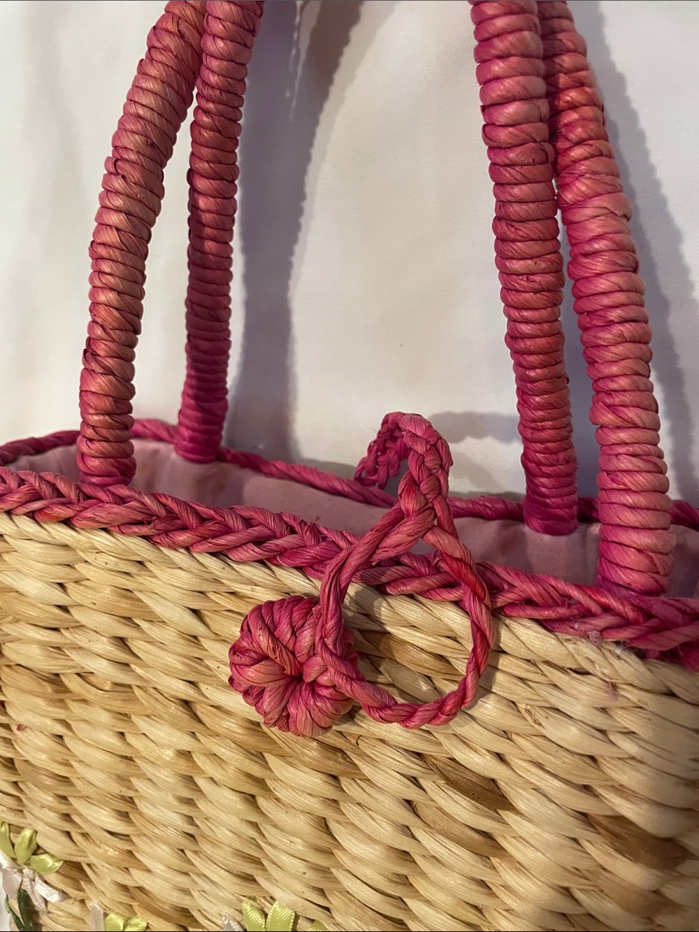 Vintage Raffia Straw Tote with Pink Handles and Green Floral Embroidery handbag - Picture 9 of 9